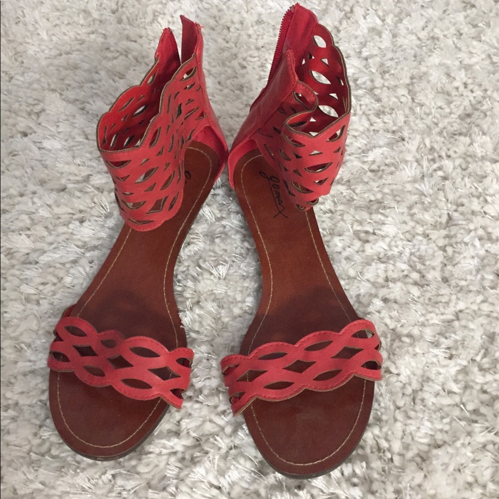 Gomax Sandal
